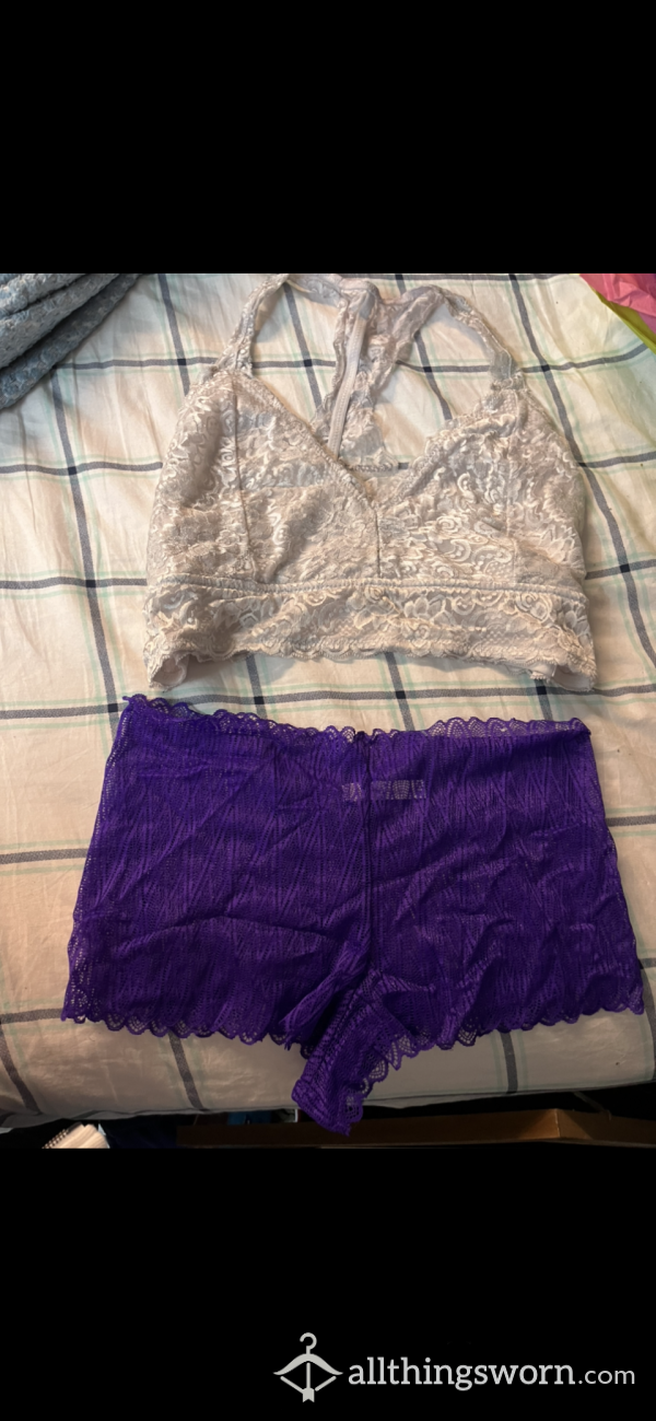 Well Worn Set- Includes Two Pics Wearing Upon Purchase