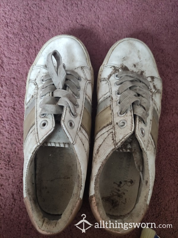 Well Worn Size 5 Filthy White Trainers