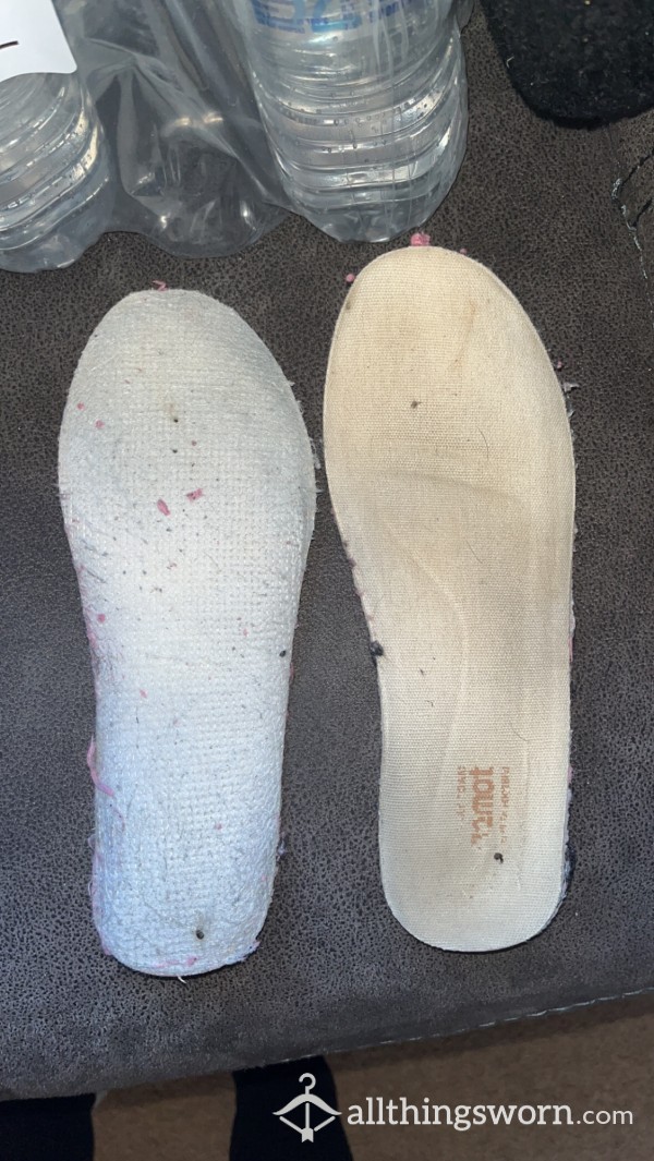 WELL WORN SMELLY INSOLES