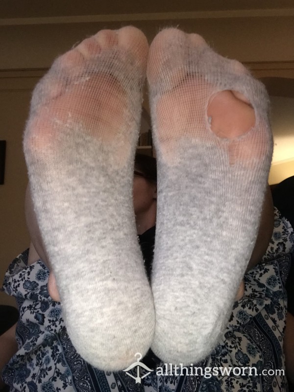 Well Worn Socklets