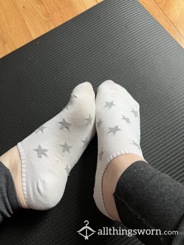 Well Worn Star Ankle Socks