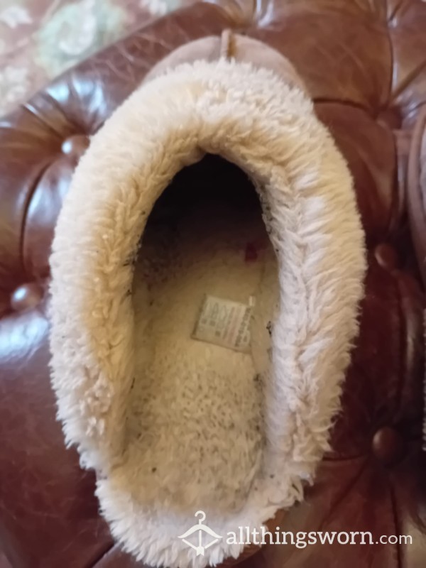 Well Worn Stinky Fluffy Slippers Toe Dirt