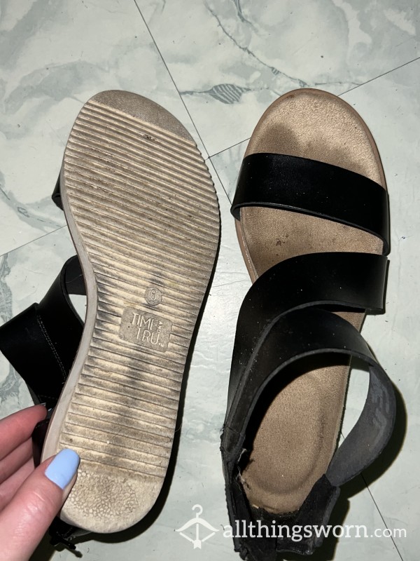 Well Worn Toe Imprinted Sandals