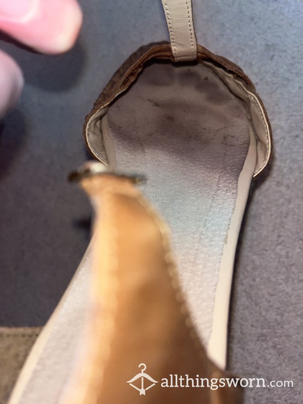 Well Worn Toe Printed Sandals