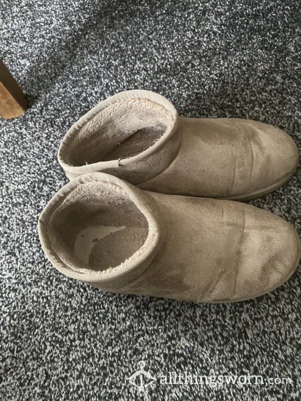 Well Worn Ugg Style Boots