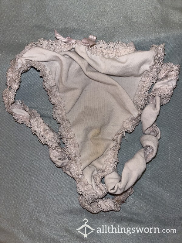 Well Worn White Cotton Stained Large Lace Thong 💟 PAWG 24+ Hr Wear