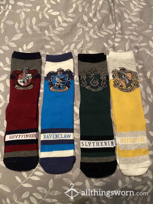 Which House Are You 4 DAYS WEAR 😝 - Gryffindor/Ravenclaw/Slytherin/Hufflepuff