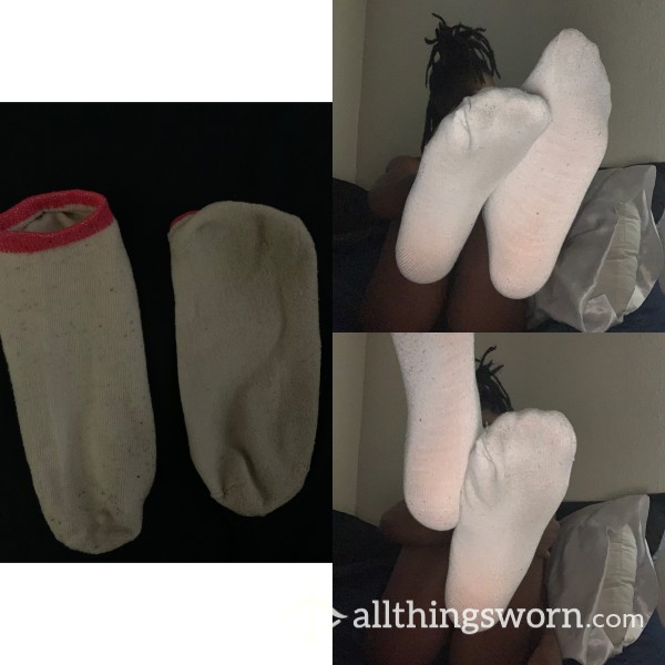 White + Pink Trim Ankle Socks