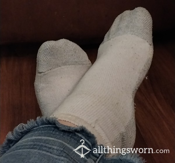 White And Gray Ankle Socks