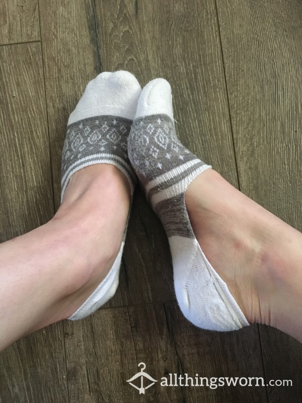 White And Gray No-Show Socks 48Hr Wear
