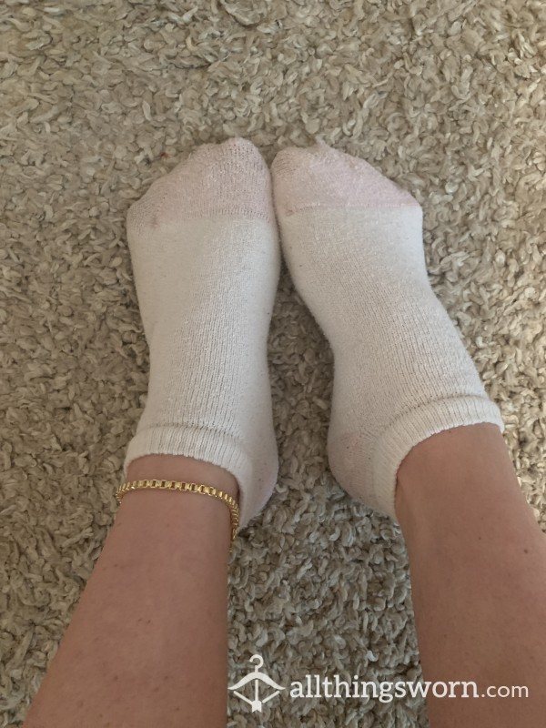 White And Pink Ankle Socks