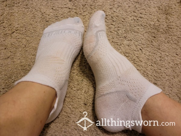 White Ankle Gym Socks