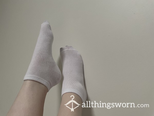 White Ankle Sock Pair