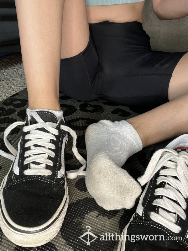 White Ankle Socks 🤍 3 DAY WEAR