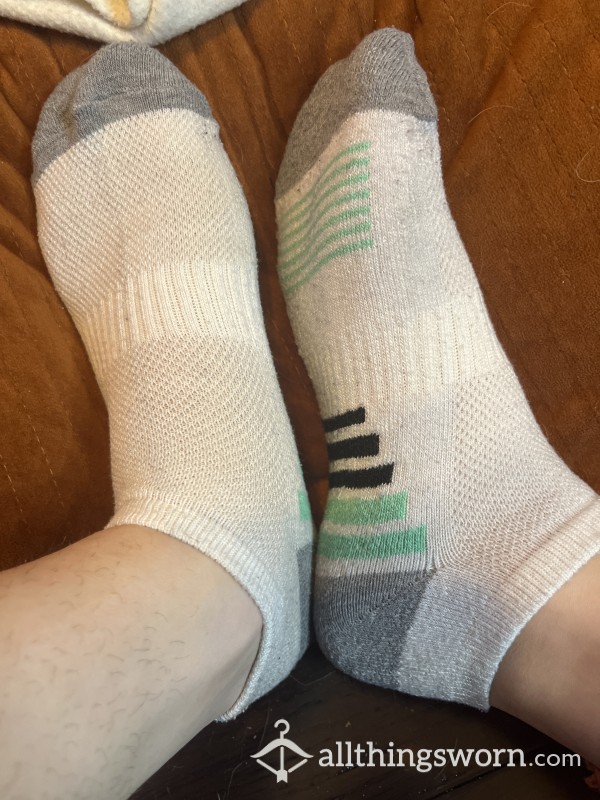 White Ankle Socks With Black And Green Striped Bottoms And Grey Soles And Toes