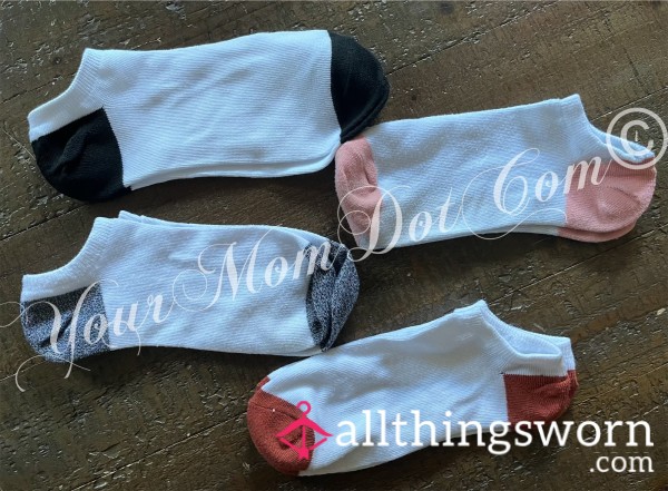 White Ankle Workout Socks