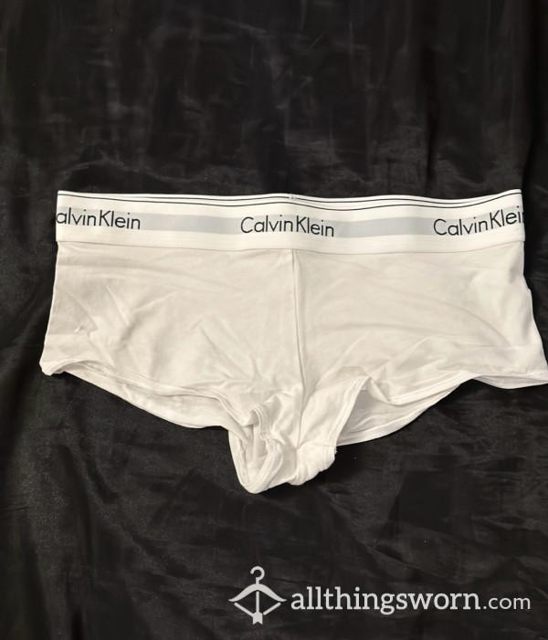 White Calvin’s Custom Wear