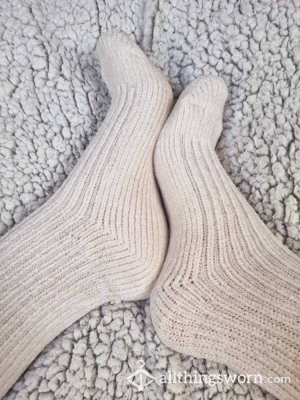 White Corduroy Look Fluffy Socks