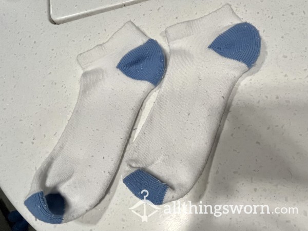 White Cotton Socks With Dark Blue