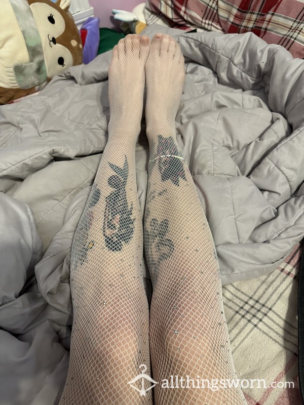 Old Dirty Well Worn White Diamond Fishnet Pantyhose Tights