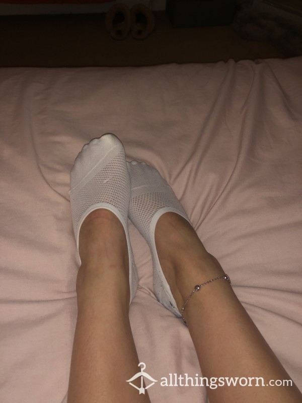 White Dirty Smelly Ankle Socks