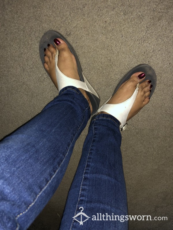 White Fit Flop Thong Sandals