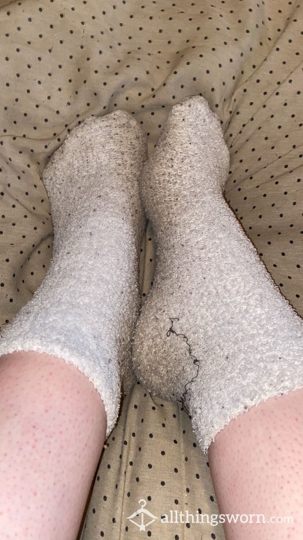 White Fleece Over Ankle Socks