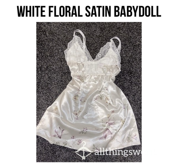 *reduced* White Floral Satin Babydoll🕊