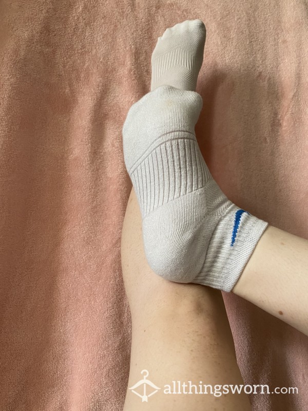 White Nike Ankle Socks W/ Blue Check