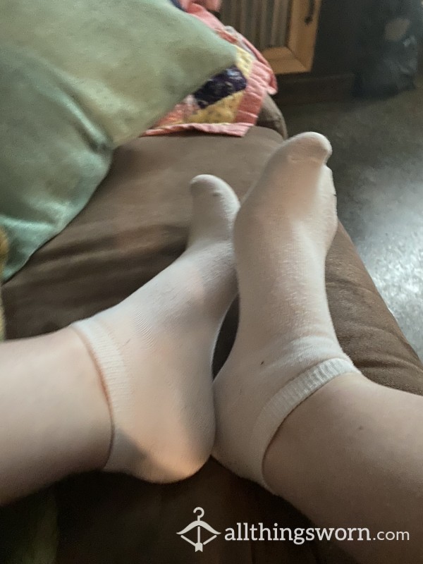 White Socks Will Be Worn 3 Days