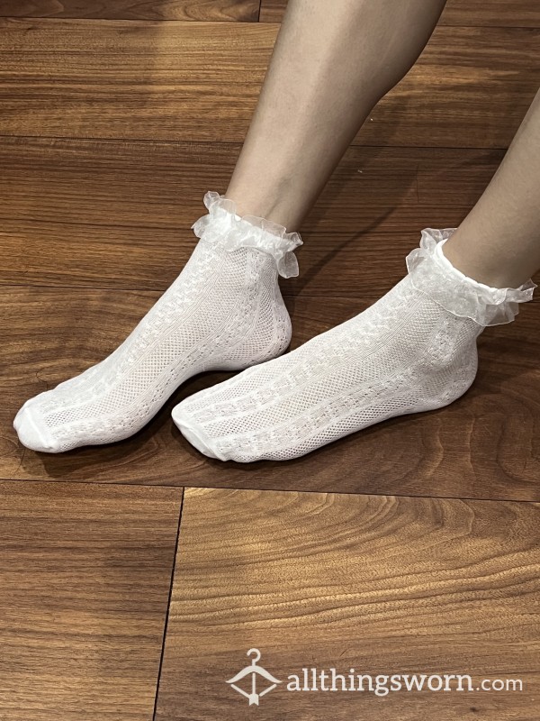White Textured Ankle Socks Oo1