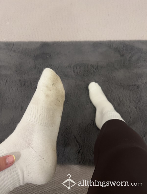 White Thick Sports Socks