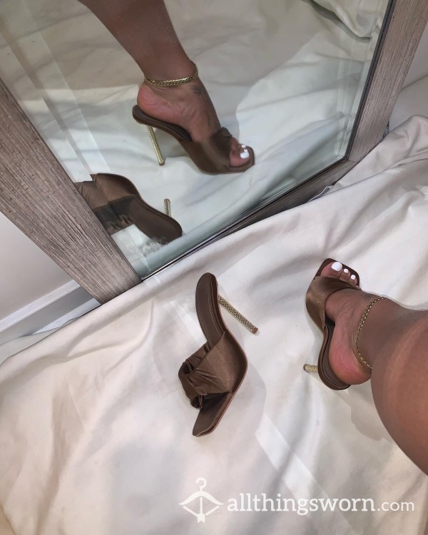 Brown Heels White Toes Arched