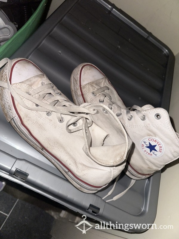 White Used Converse🤍