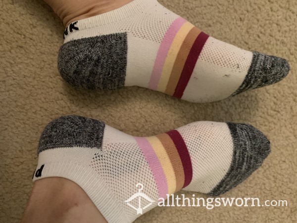 White Used VS Pink Socks