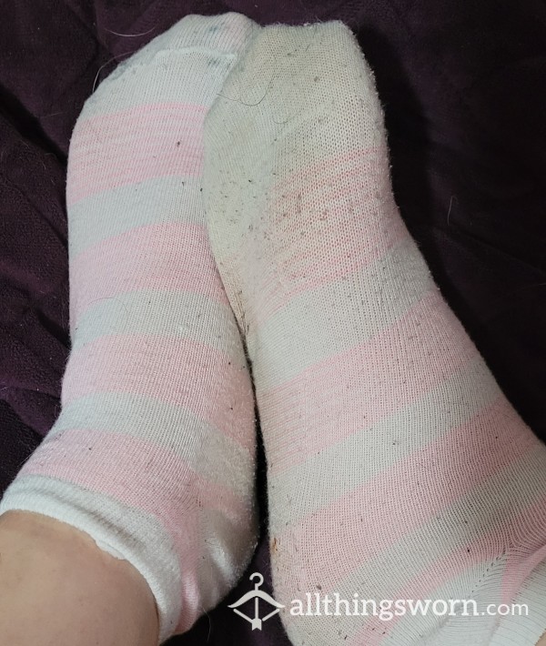 White With Pink Stripes Ankle Socks FREE Shipping In US