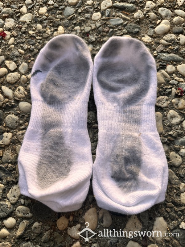 Well-Worn Deliciously Stinky Socks Come With Video Removal And Shipping ❤️
