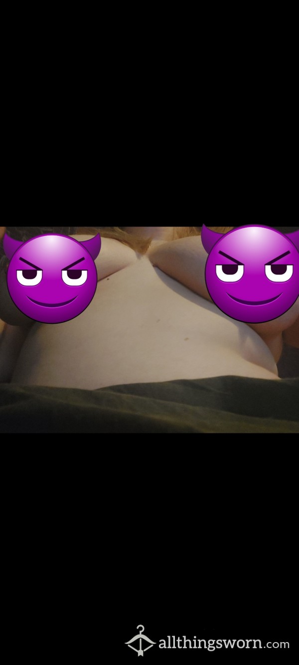 Who Wants To See My 42E Tits. Introductory Rate