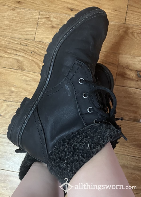 Winter Boots! Size 6
