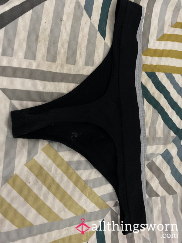 Women’s Reebok Size Medium Used Thong