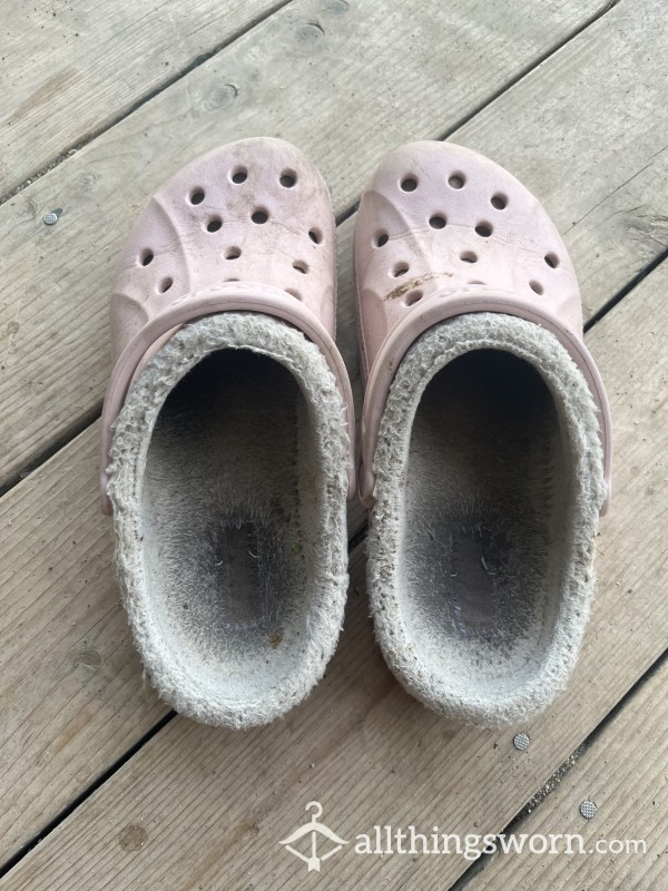 Worn 8 Years! Never Been Cleaned Pink Slipper Crocs