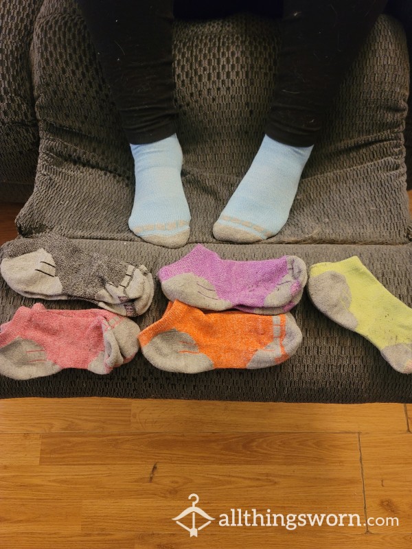 Worn Assorted  Ankle Socks
