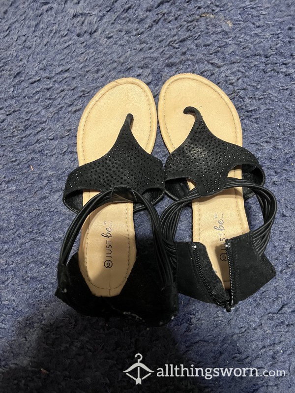 Worn & Dirty Black Cloth Gem Studded Strappy Sandals (Size 6)