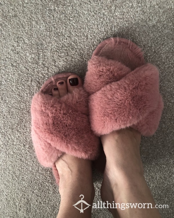 Worn Fluffy Slippers. Indent From Toes Visible. I Have Worn These Slippers Daily For Months, They Are Scented.