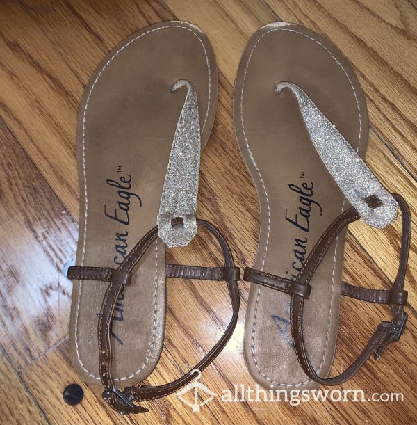 Worn Gold Sandals With Leather Sole