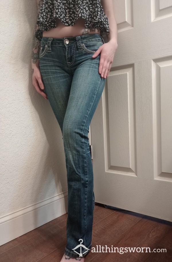 Worn Jeans With Rhinestone Pockets