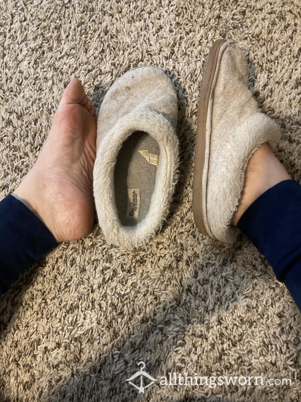 WORN OUT Grey Slippers