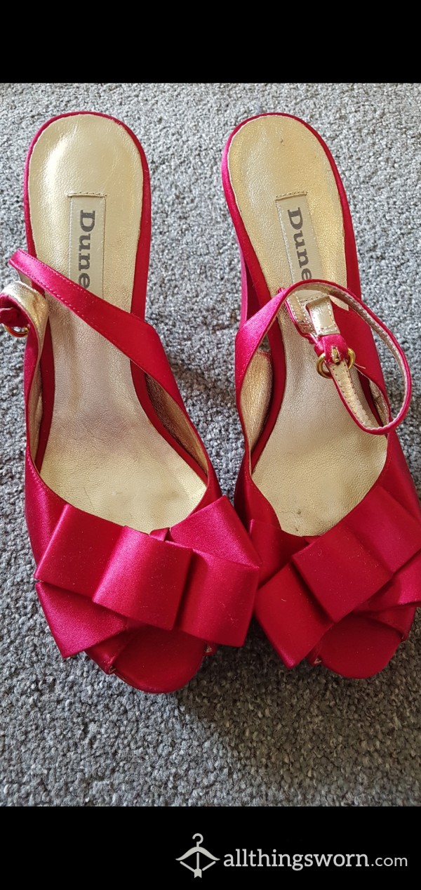 Worn Party Red Peep Toe Platforms Size 6 From Dune