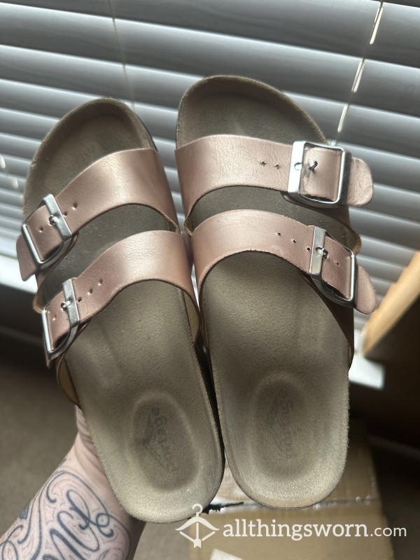 Worn Sandals Women’s Size 8