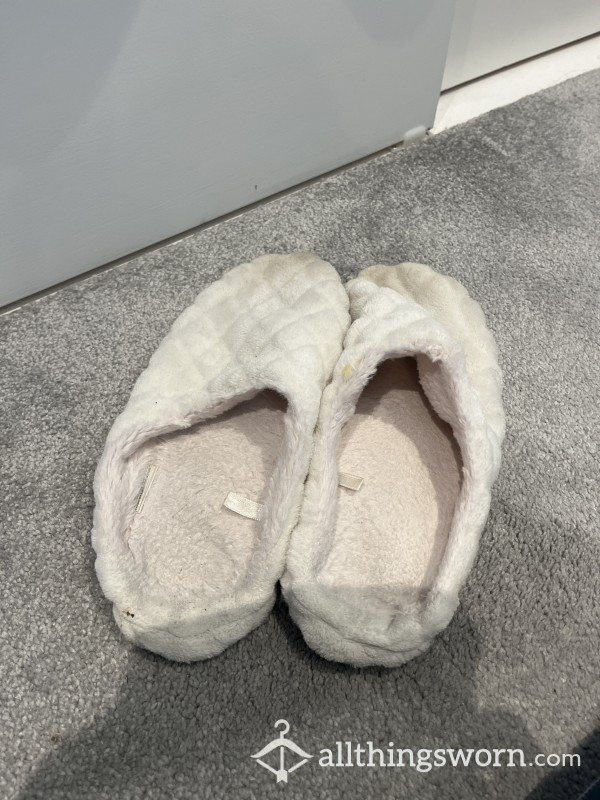 Worn Slippers Size 6
